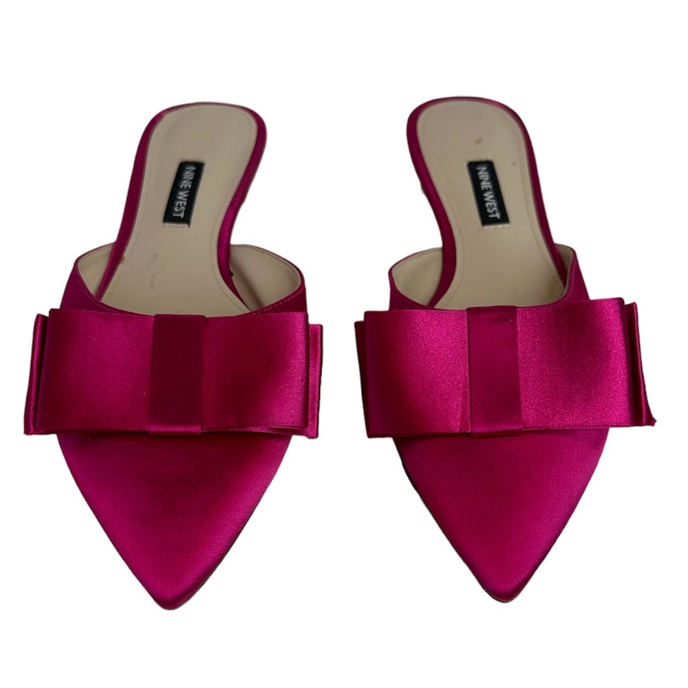 Nine West Fuscia Satin Bow mules with Gold Heel. The ultimate festive show!!